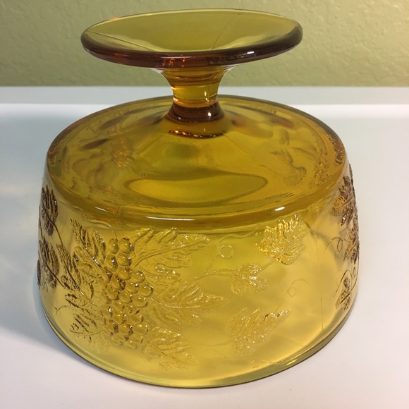 Vintage Indiana Glass Amber Pedestal Bowl - Picture 7 of 12